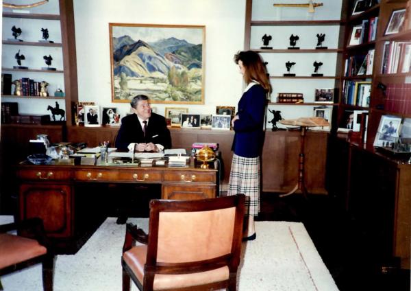 President Ronald Reagan S Personal Assistant